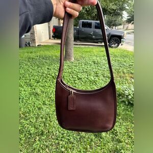 Vintage Coach Mini Ergo Mahogany 9020